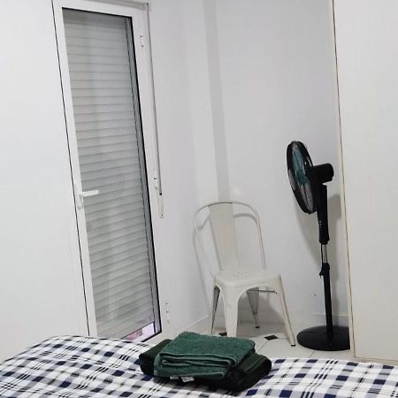 El Rinconcito Cubano En El Centro Lejlighed Almería Eksteriør billede